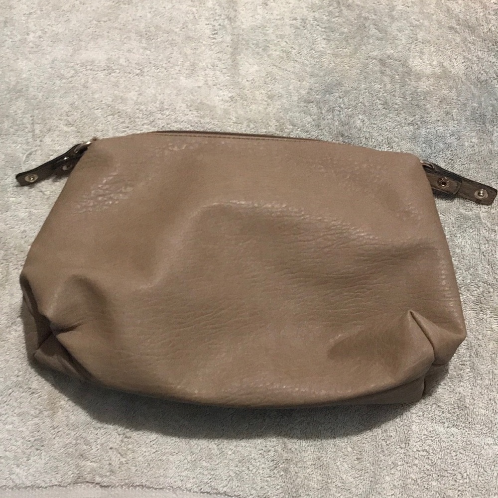 Micheal Kors crossbody bag